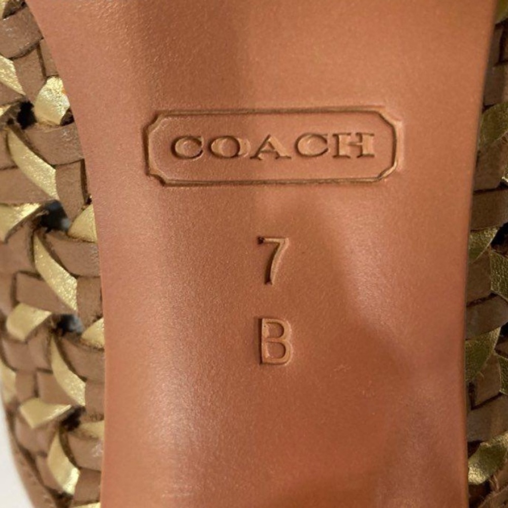 NEW!! Women’s Coach “Leela” Open Toe Sandals Size 7B - Picture 3 of 7